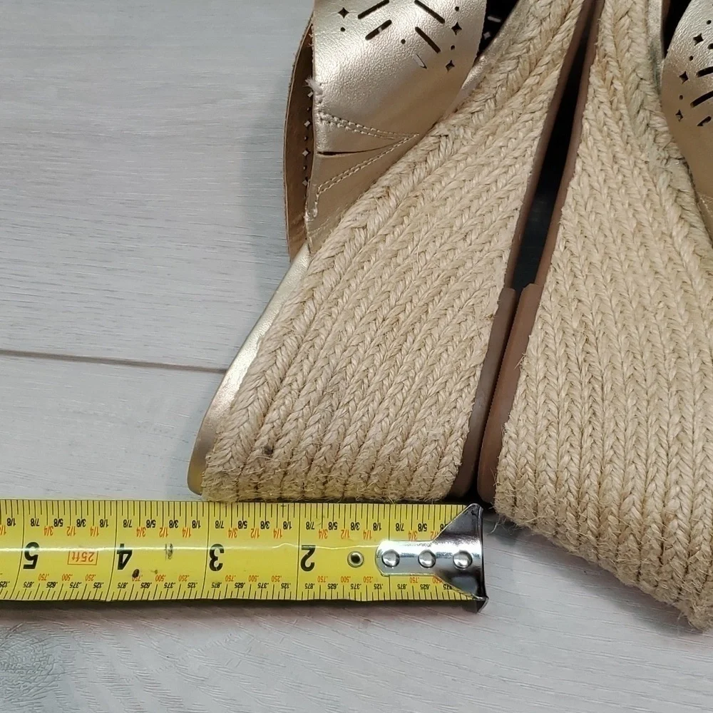 NEW Lucky Brand Womens Keela Leather Sandals Wedge Shoes sz 10M